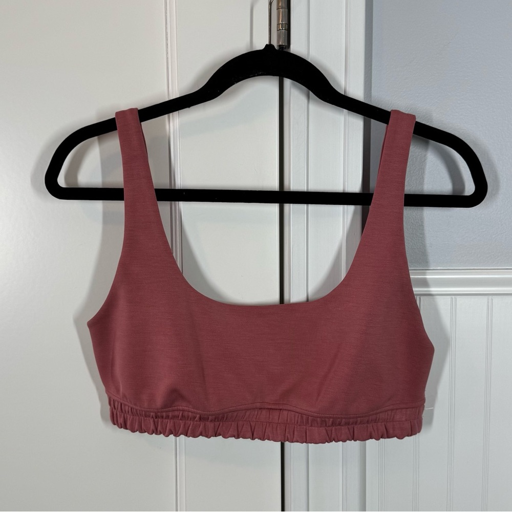 Lululemon Softstreme Scoop-Neck Bra Briar Rose Size 10